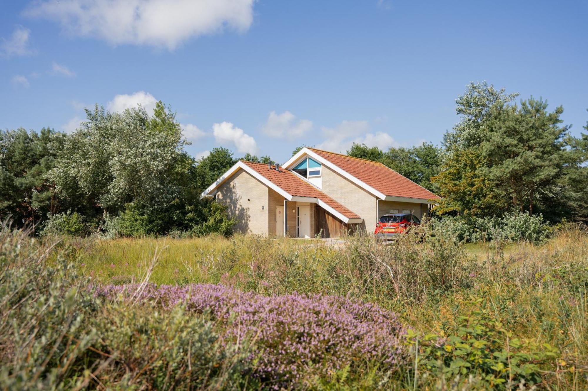 Vakantiepark Klein Vaarwater Buren  Bagian luar foto