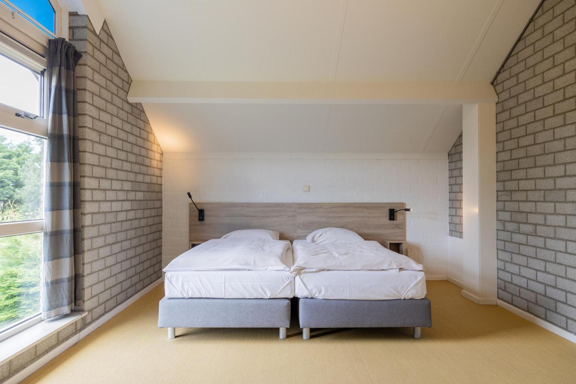 Vakantiepark Klein Vaarwater Buren  Ruang foto