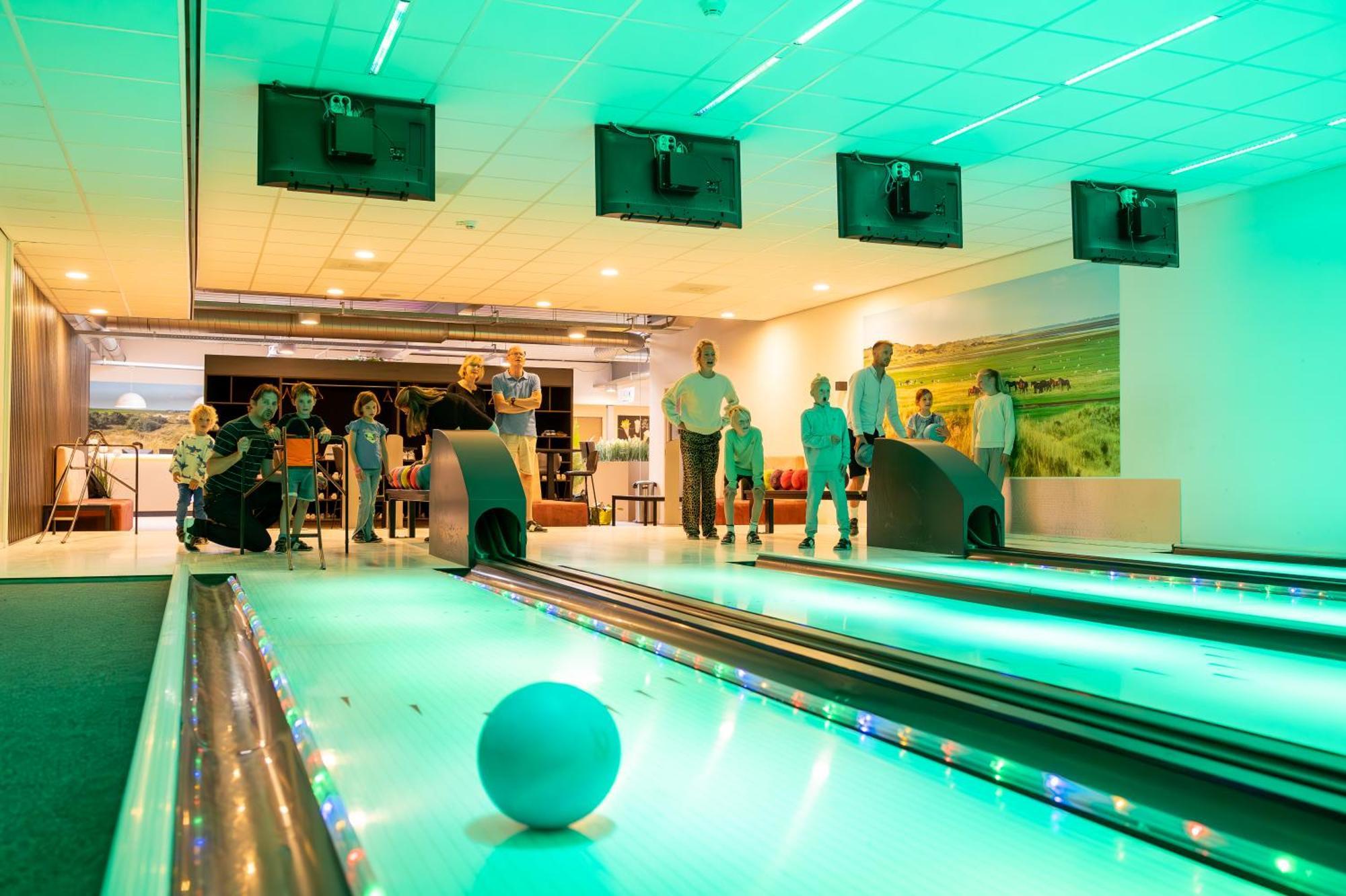 Vakantiepark Klein Vaarwater Buren  Bagian luar foto