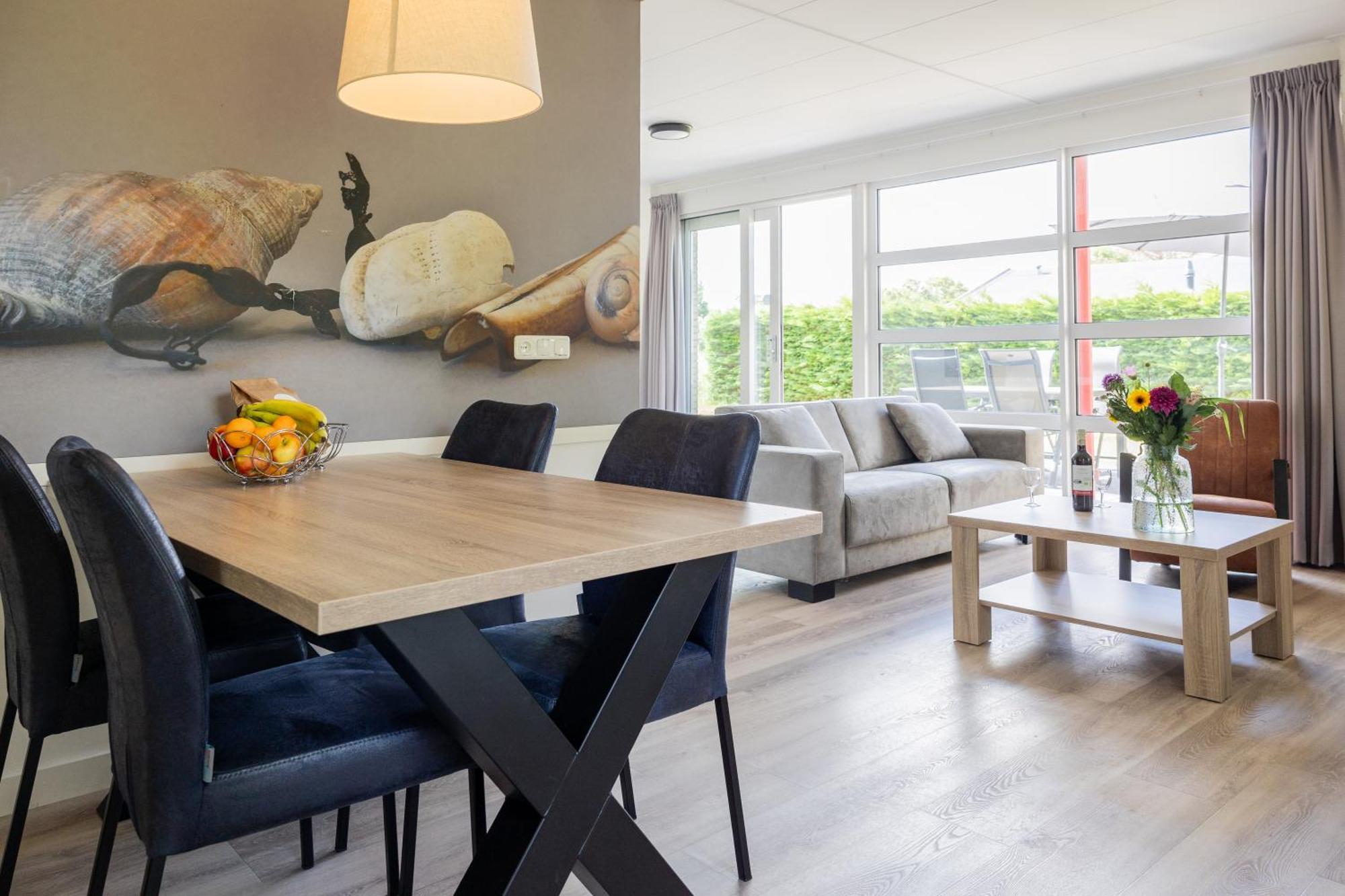 Vakantiepark Klein Vaarwater Buren  Ruang foto