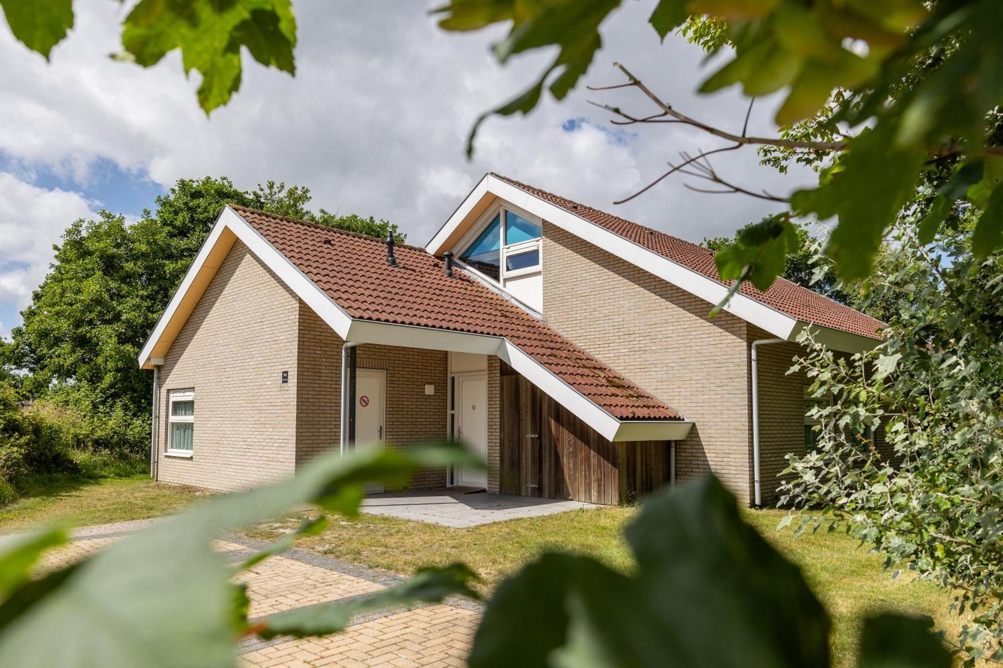 Vakantiepark Klein Vaarwater Buren  Bagian luar foto
