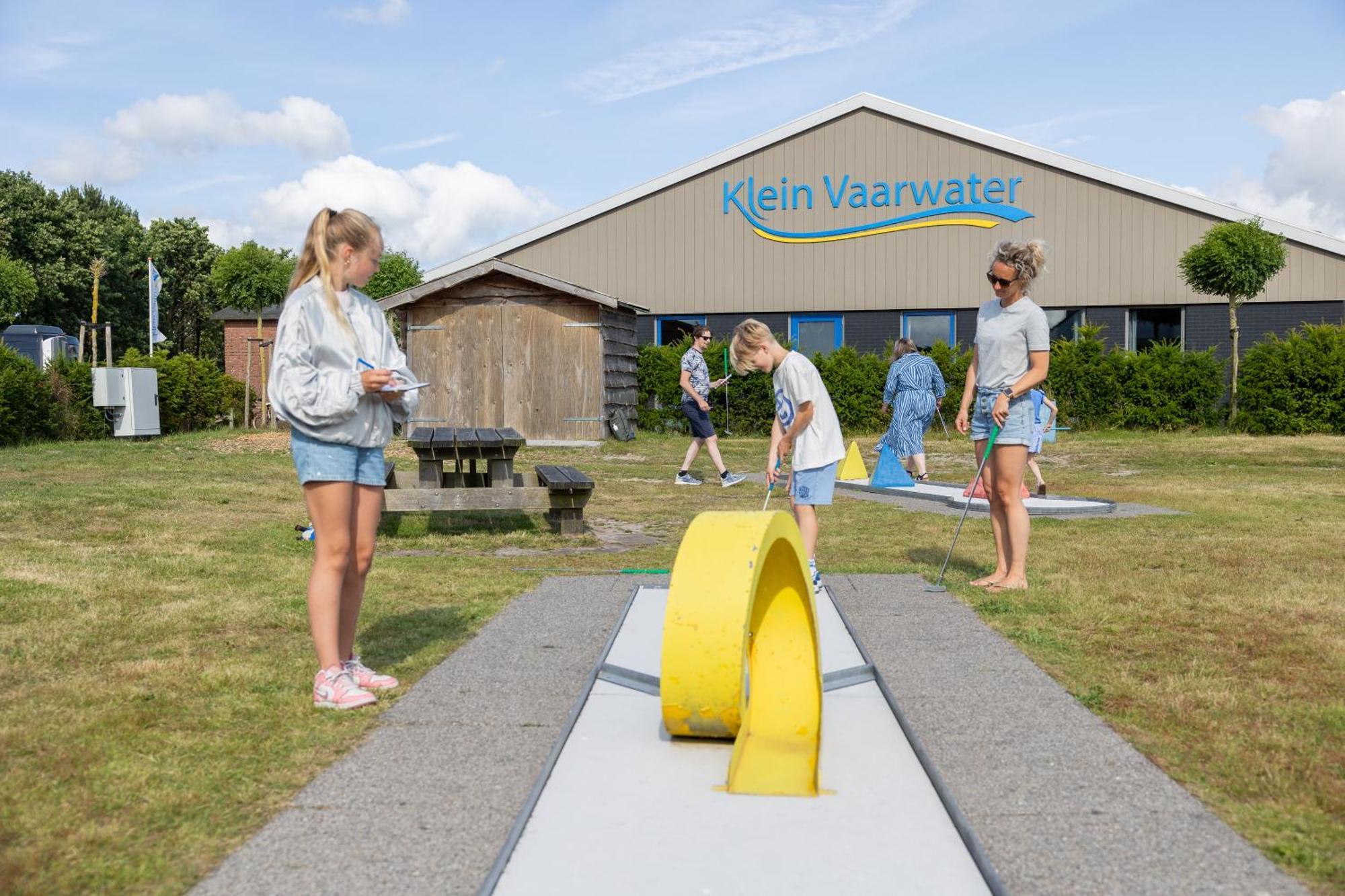 Vakantiepark Klein Vaarwater Buren  Bagian luar foto
