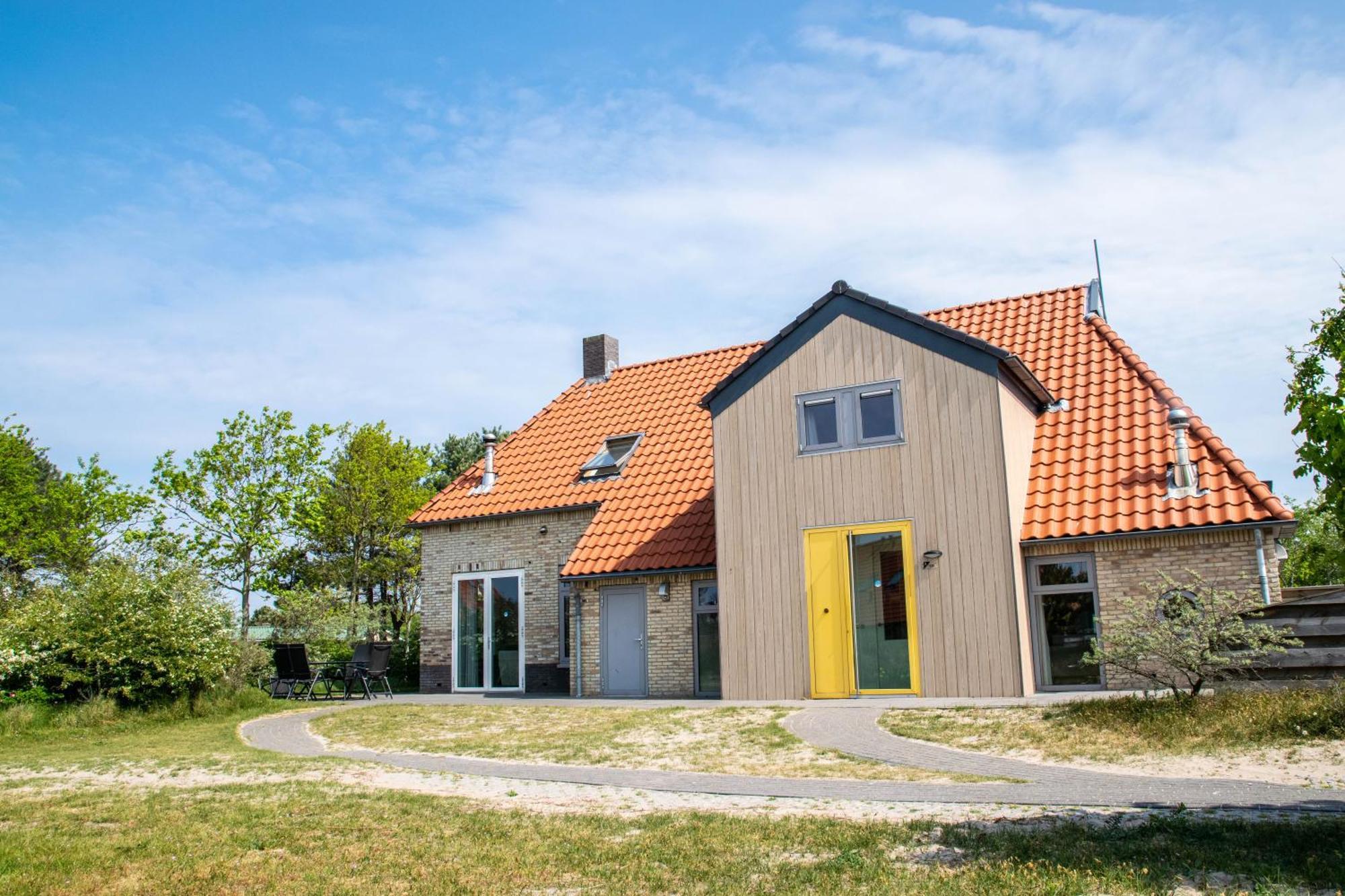 Vakantiepark Klein Vaarwater Buren  Bagian luar foto
